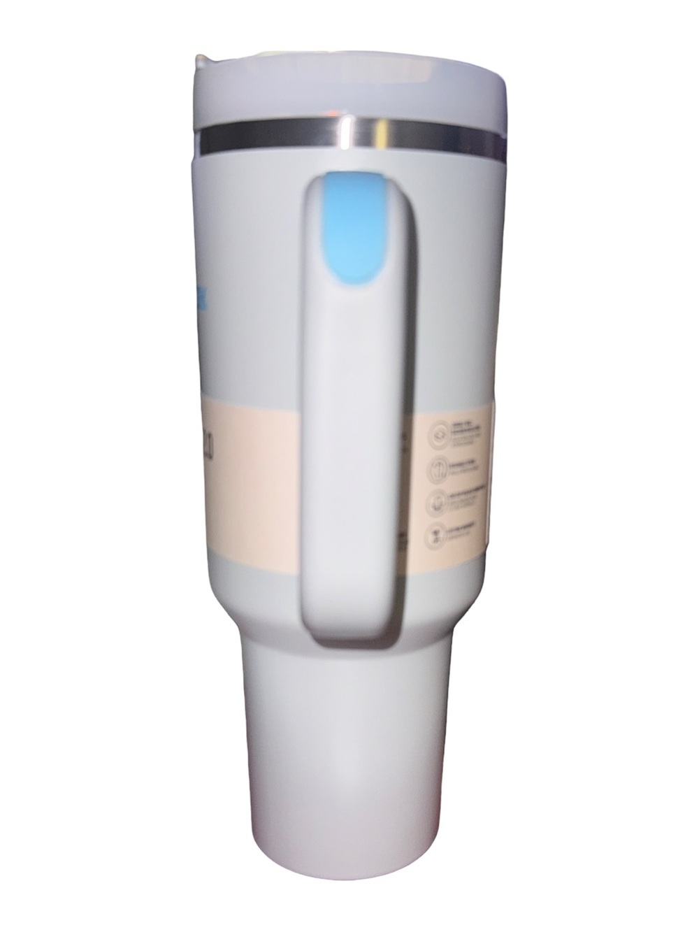 Stanley Light Gray/Blue Quencher H2.0 Tumbler
40 oz
New with Tag - Picture 2 of 6